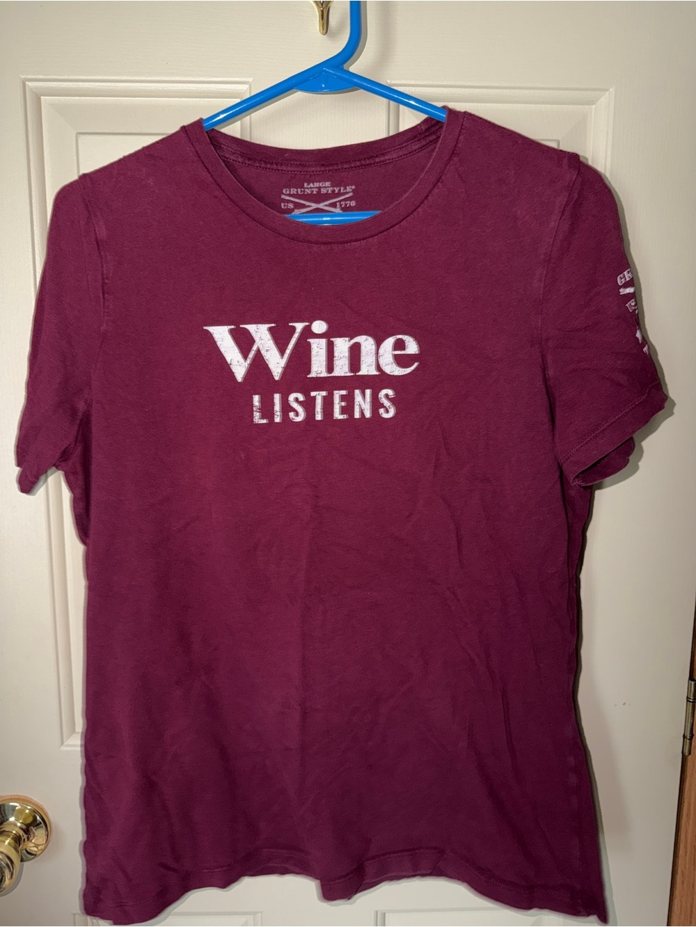 Grunt Style Wine Listens Tee - Burgundy